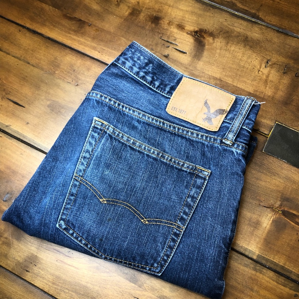 American Eagle men’s straight fit